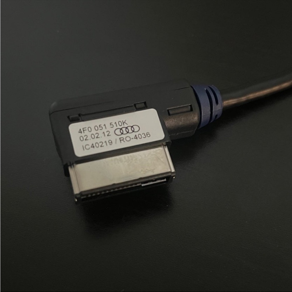 Audi | iPod® AMI Cable - Picture 2 of 3